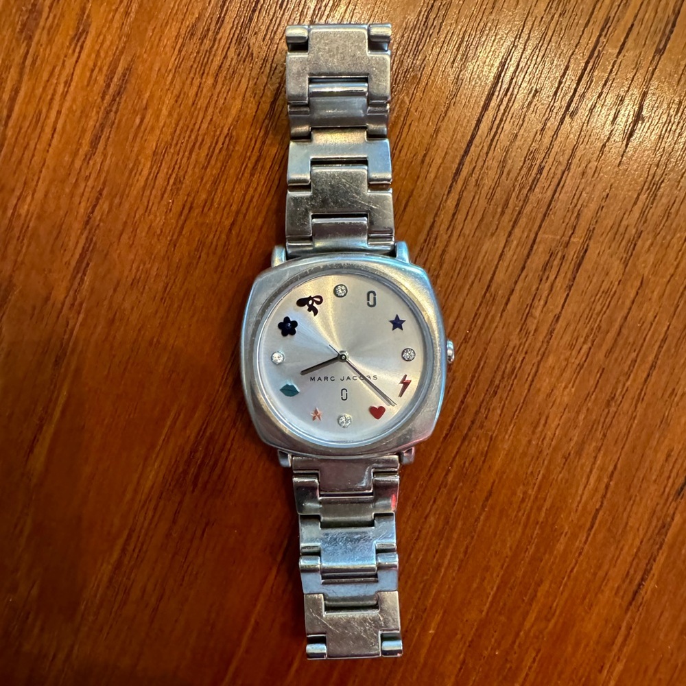 Marc Jacobs Mandy Watch!